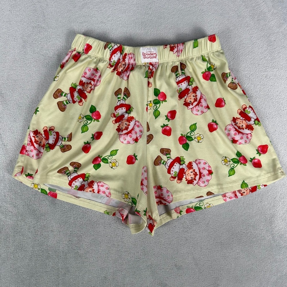 Strawberry Shortcake Pajama Shorts Women's Small Yellow Pink Graphic Print‎